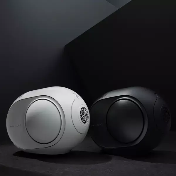 PII MATTE BLACK ICONIC WHITE Feed2