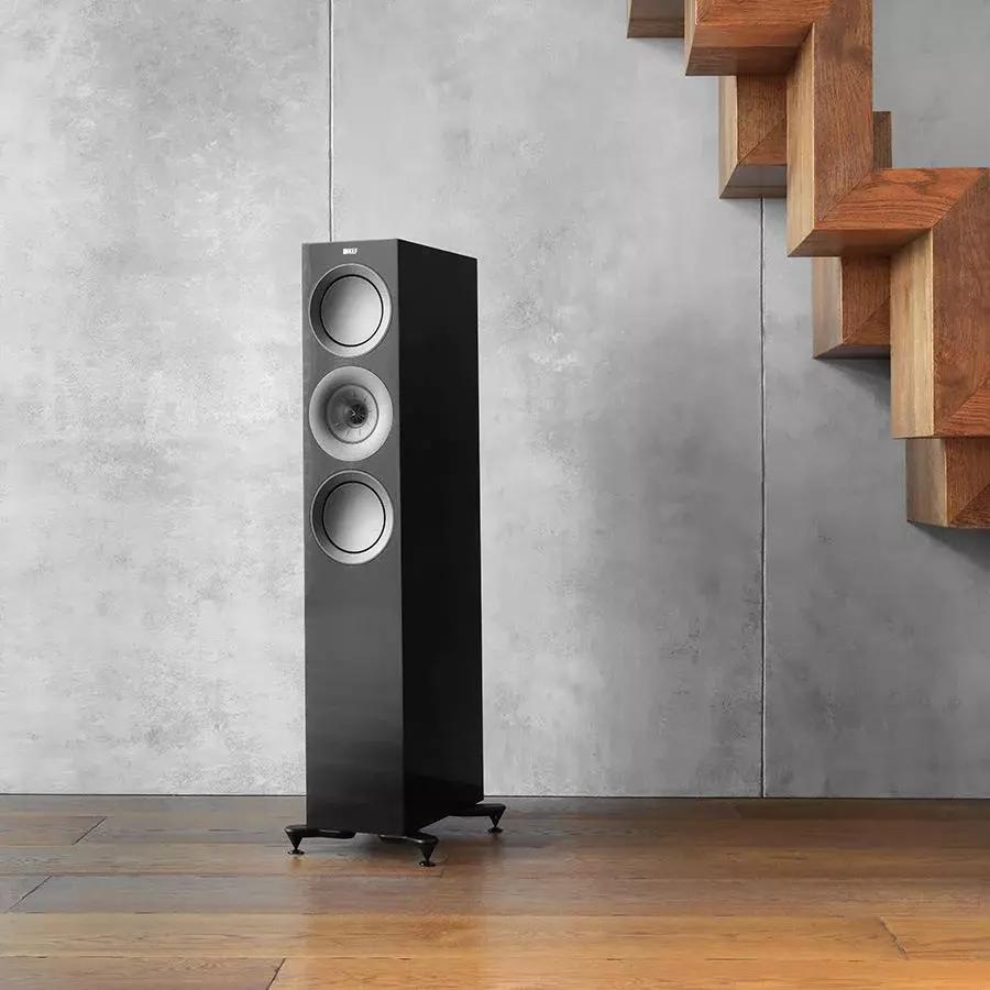 Kef r7 lifestyle 2 1024x1024