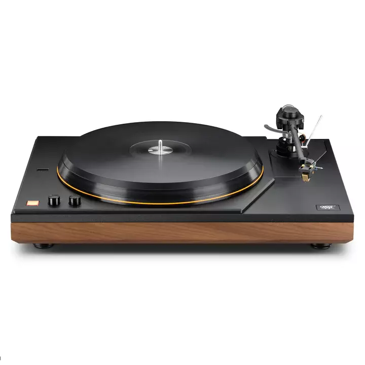 0011 Mo Fi Master Deck Turntable Walnut Front