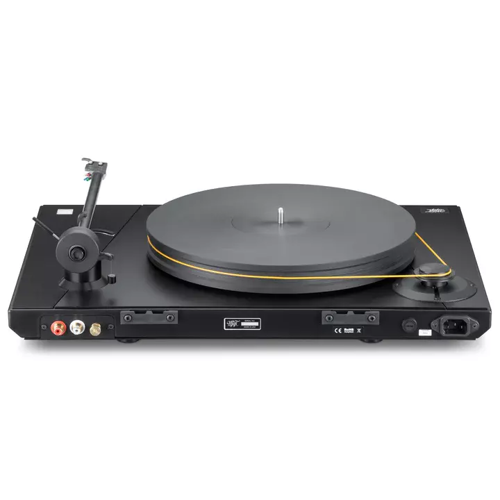 0007 Mo Fi Electronics Ultra Deck Turntable Back