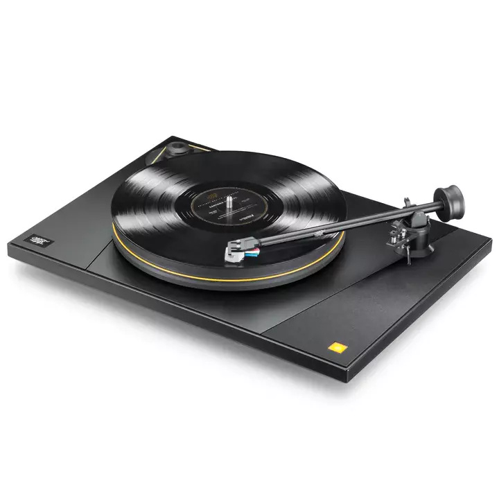 0011 Mo Fi Electronics Ultra Deck Turntable Angle High Left