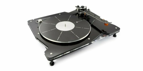 Vertere introduces the upgraded new DG-1S Dynamic Groove Record player